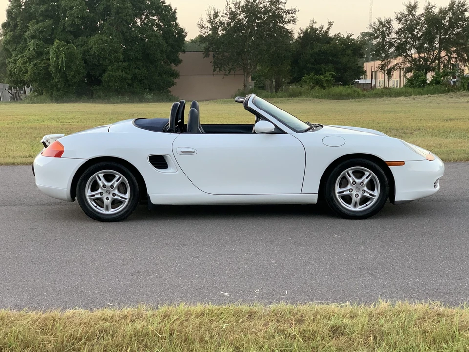 1999 Porsche 986 Boxster - Image 16 of 31