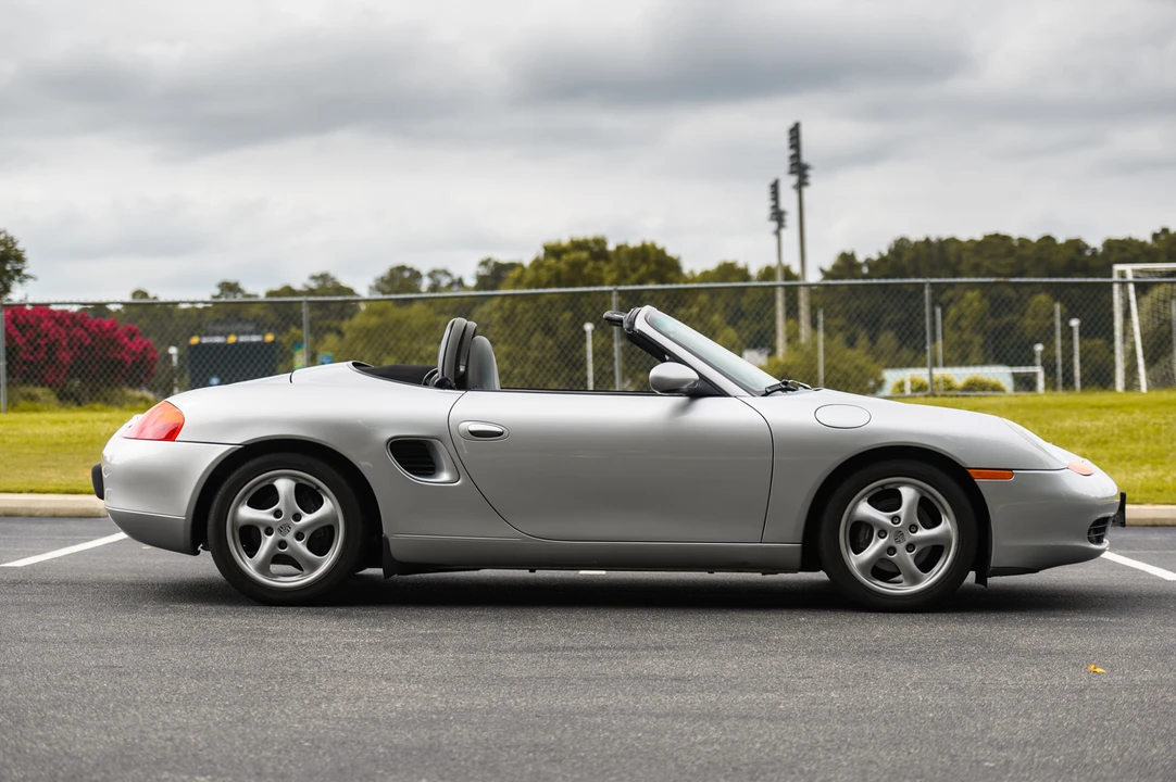 1999 Porsche 986 Boxster - Image 13 of 31