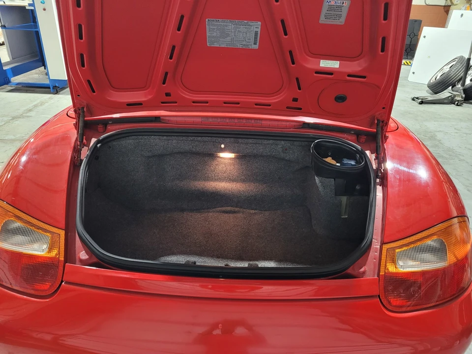 1999 Porsche 986 Boxster - Image 9 of 13
