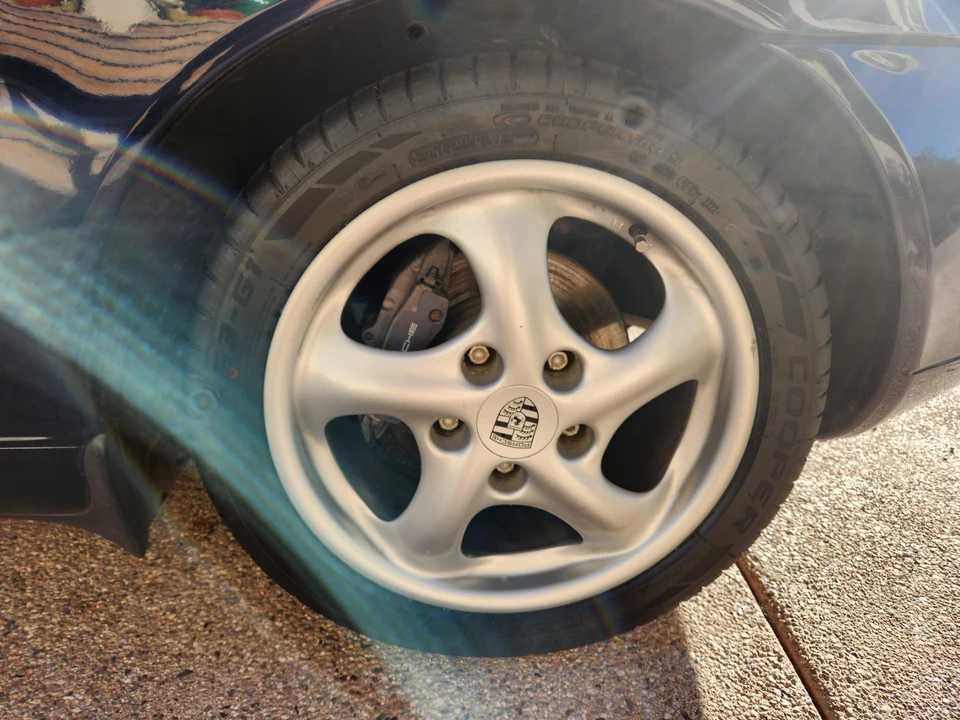 1999 Porsche 986 Boxster - Image 29 of 31