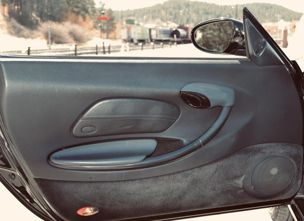 1999 Porsche 986 Boxster - Image 19 of 31