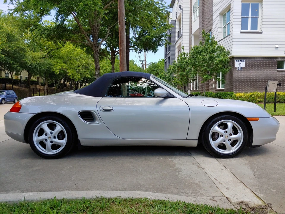 1999 Porsche 986 Boxster - Image 27 of 31