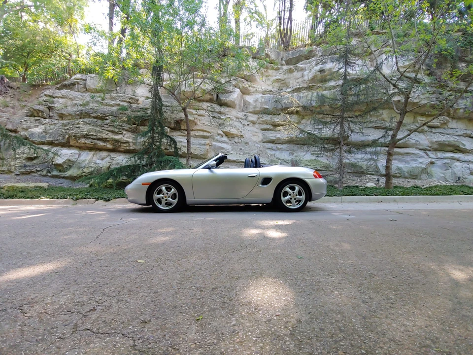 1999 Porsche 986 Boxster - Image 2 of 31