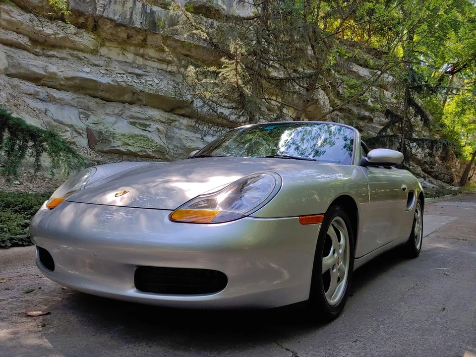 1999 Porsche 986 Boxster - Image 13 of 31