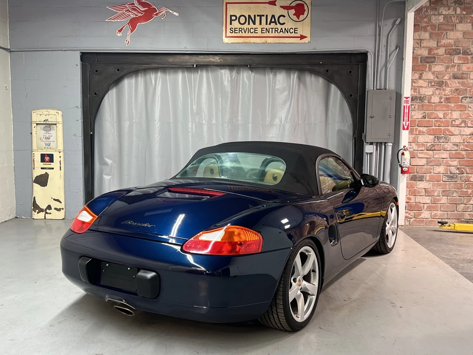 1999 Porsche 986 Boxster - Image 16 of 31