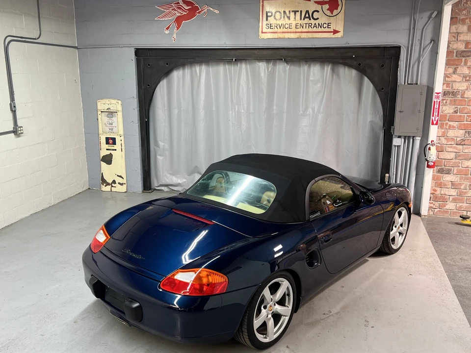 1999 Porsche 986 Boxster - Image 17 of 31
