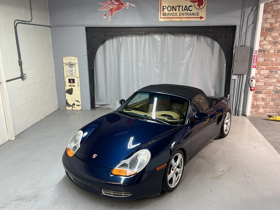 1999 Porsche 986 Boxster - Image 9 of 31