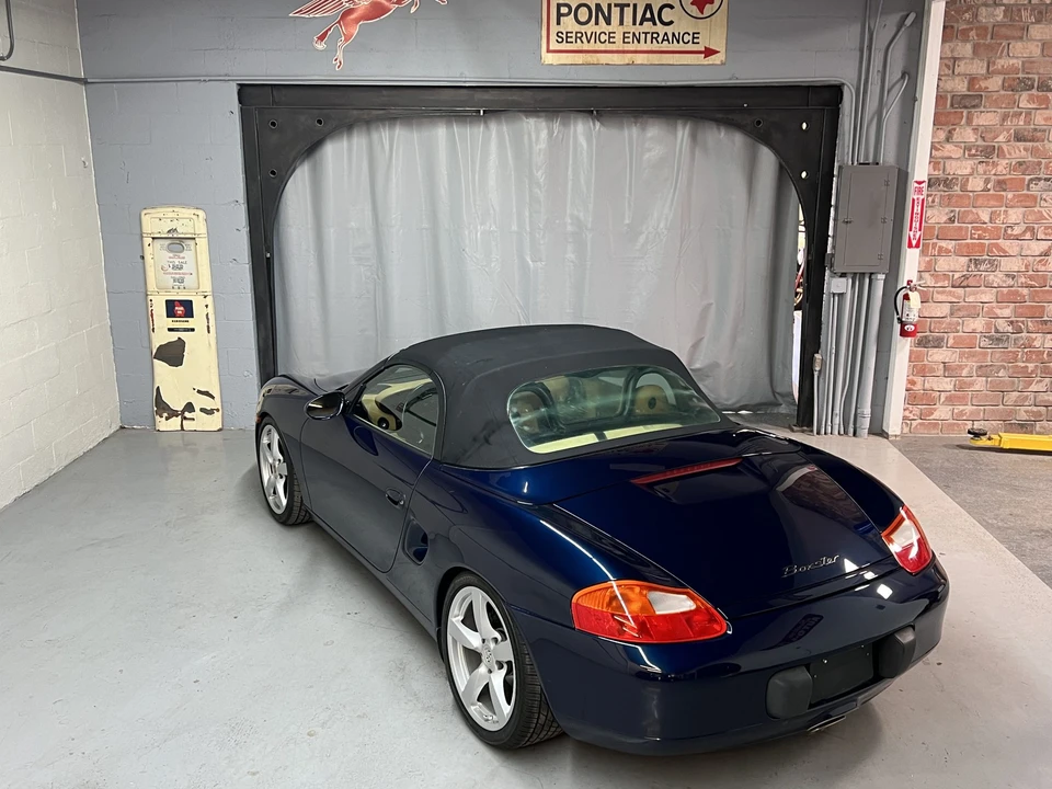 1999 Porsche 986 Boxster - Image 13 of 31