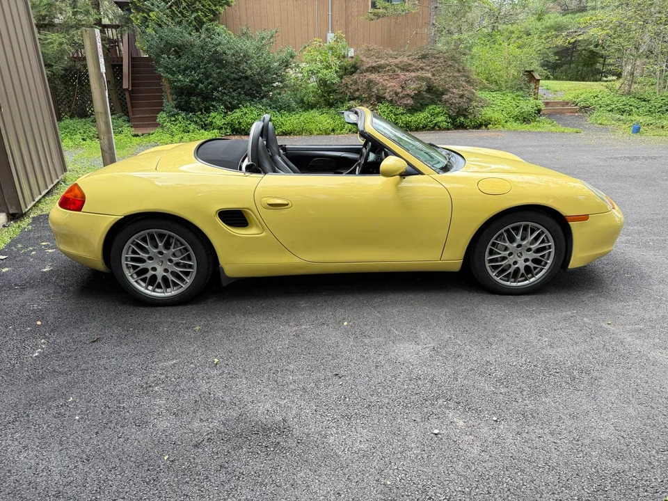 1999 Porsche 986 Boxster - Image 9 of 17
