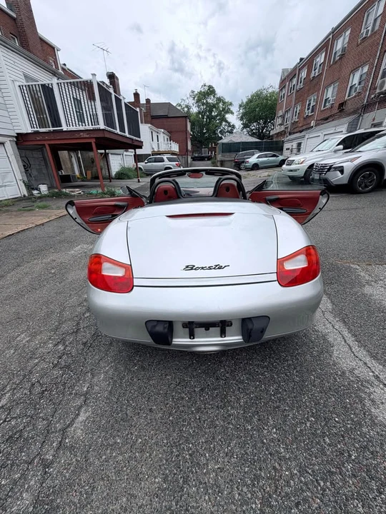 1999 Porsche 986 Boxster - Image 11 of 17