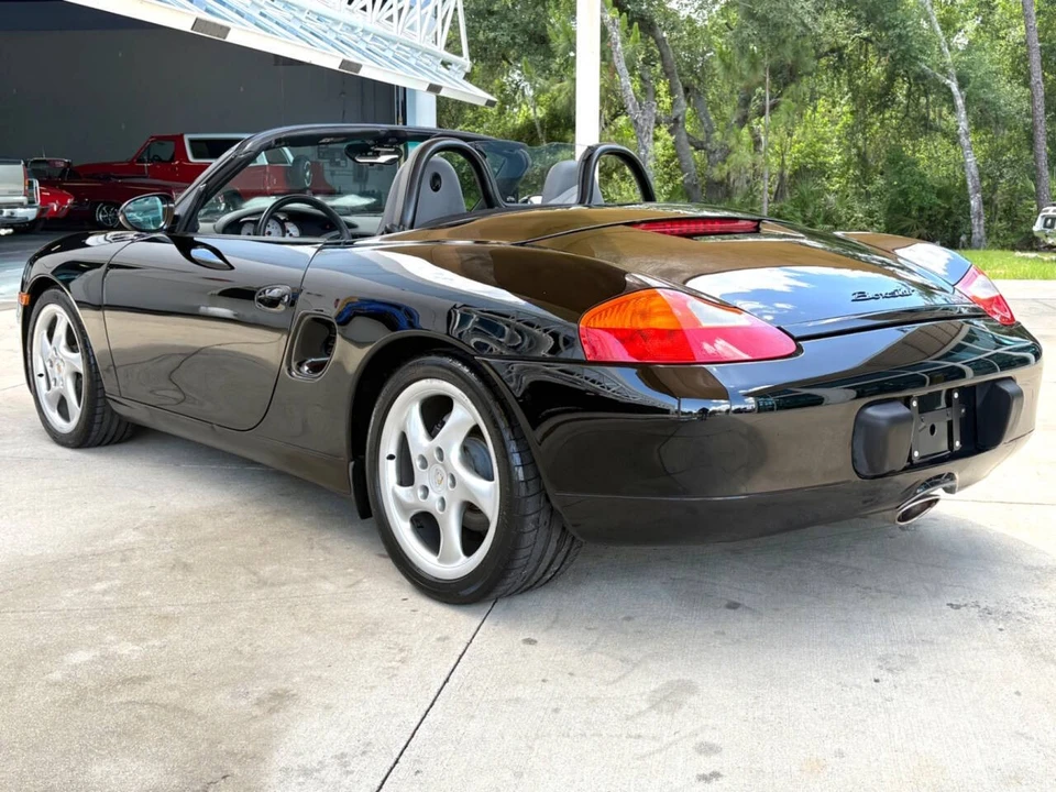 1999 Porsche 986 Boxster - Image 9 of 31