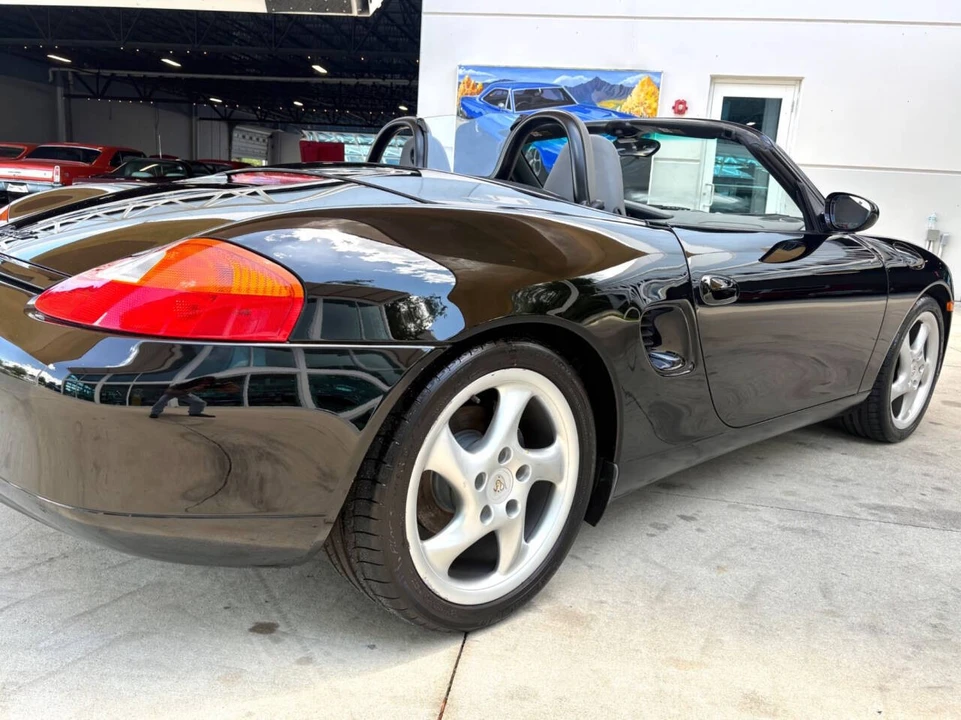 1999 Porsche 986 Boxster - Image 16 of 31