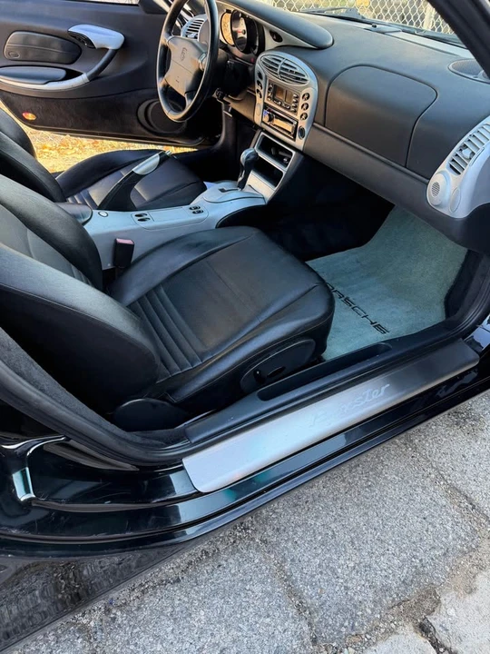 1999 Porsche 986 Boxster - Image 9 of 13