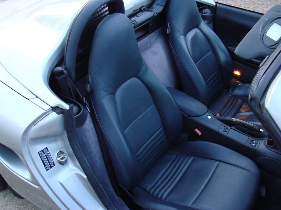 1999 Porsche 986 Boxster - Image 4 of 10