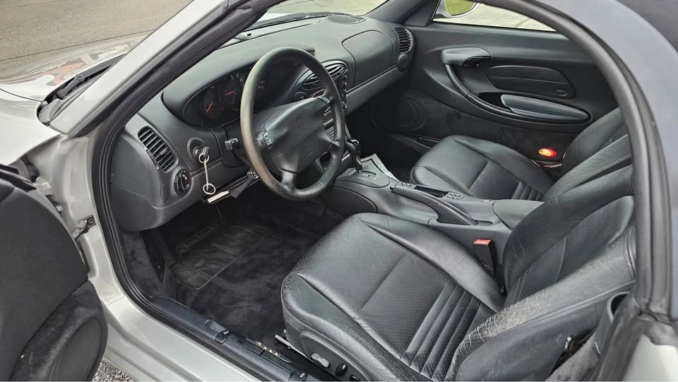 1999 Porsche 986 Boxster - Image 9 of 10