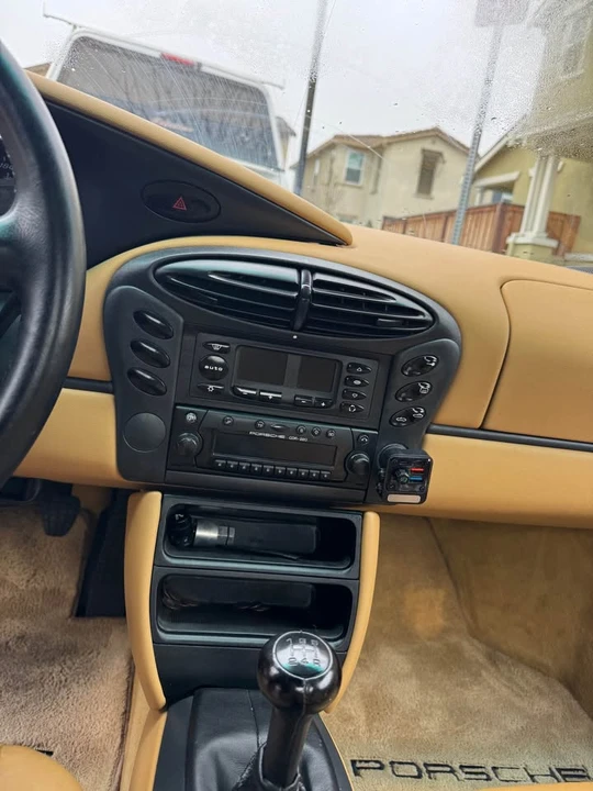 1999 Porsche 986 Boxster - Image 10 of 19