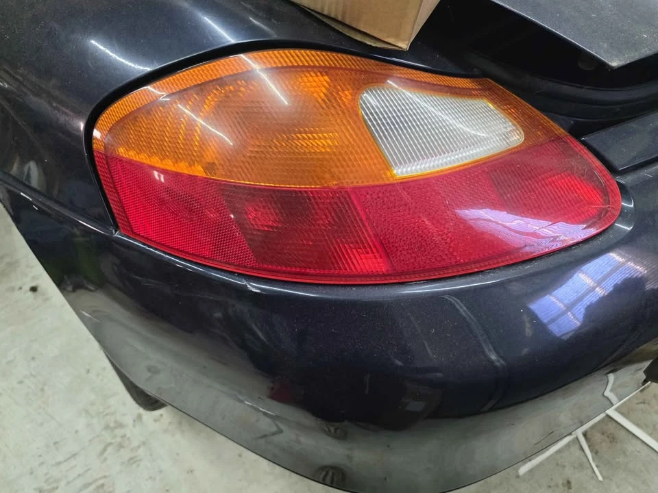1999 Porsche 986 Boxster - Image 11 of 11