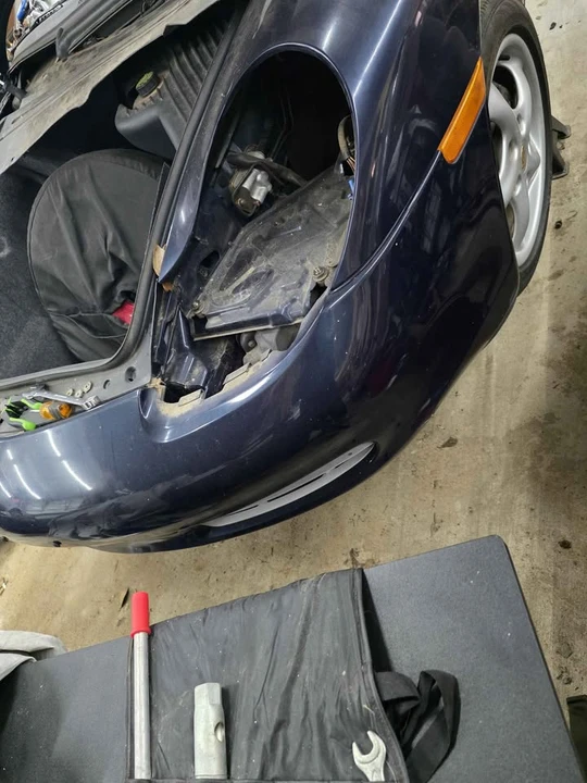 1999 Porsche 986 Boxster - Image 4 of 11