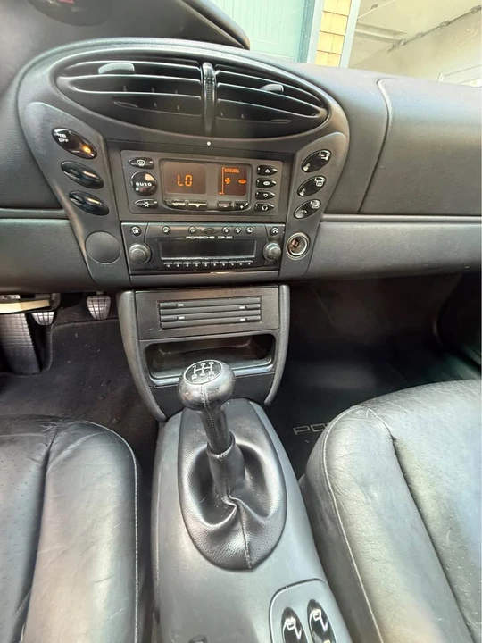 1999 Porsche 986 Boxster - Image 16 of 18
