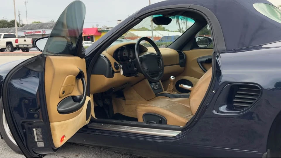1999 Porsche 986 Boxster - Image 9 of 11