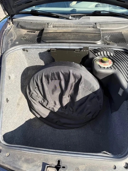 1999 Porsche 986 Boxster - Image 10 of 15