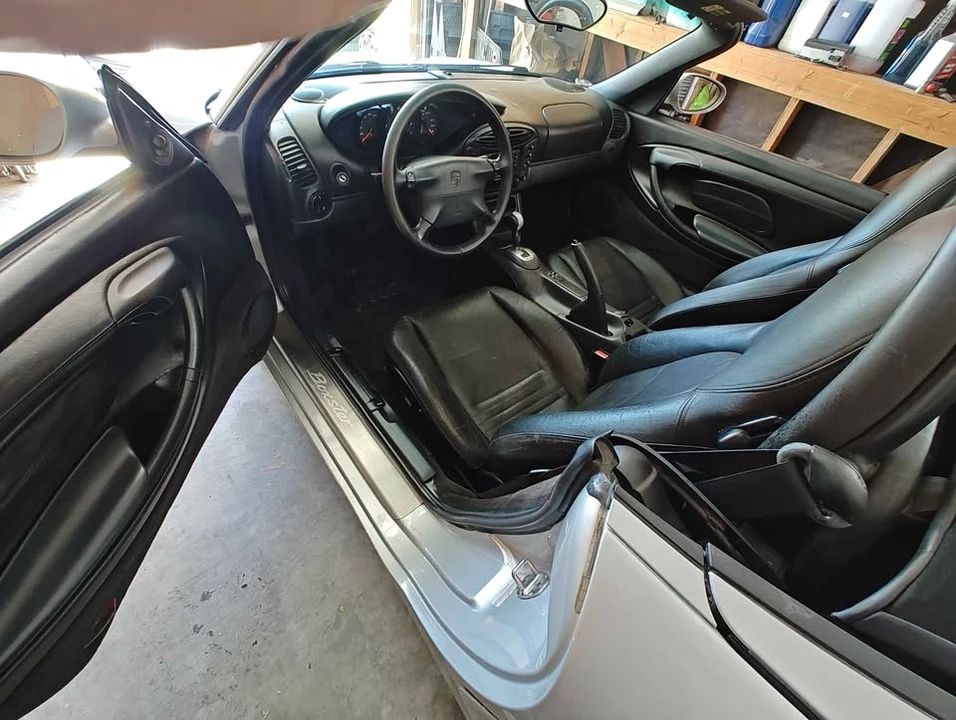 1999 Porsche 986 Boxster - Image 8 of 10