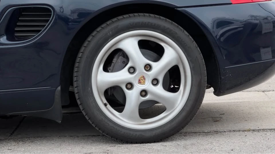 1999 Porsche 986 Boxster - Image 10 of 11
