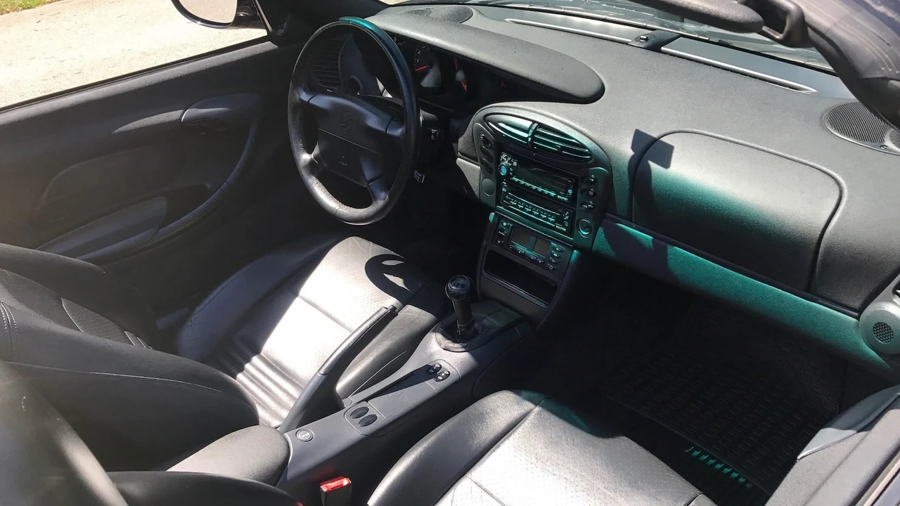 1999 Porsche 986 Boxster - Image 6 of 16