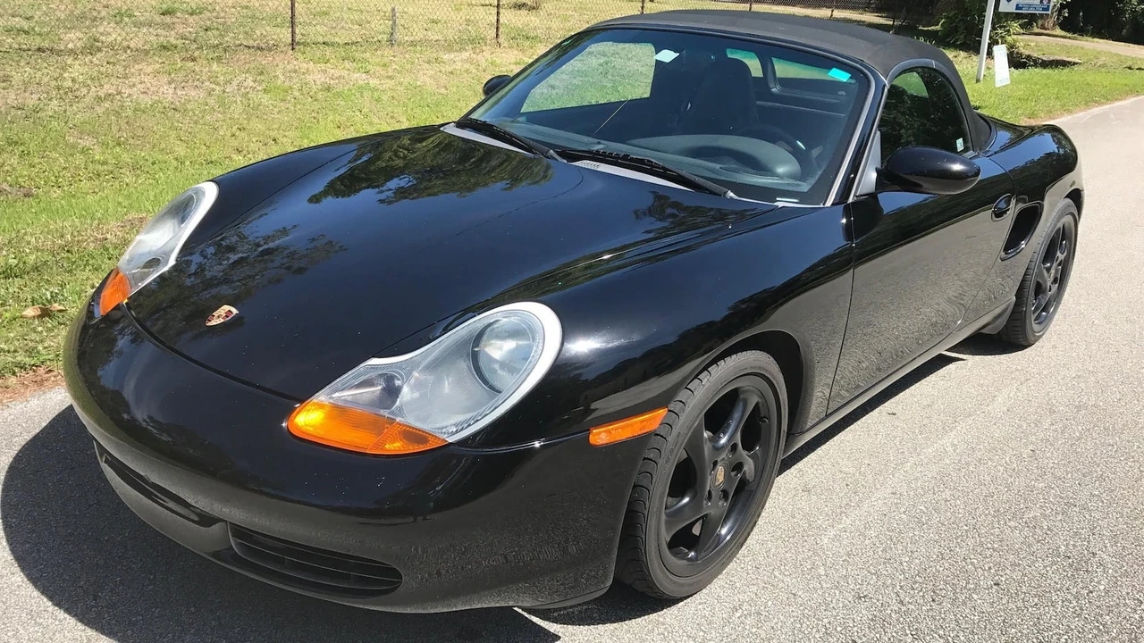 1999 Porsche 986 Boxster - Image 13 of 16