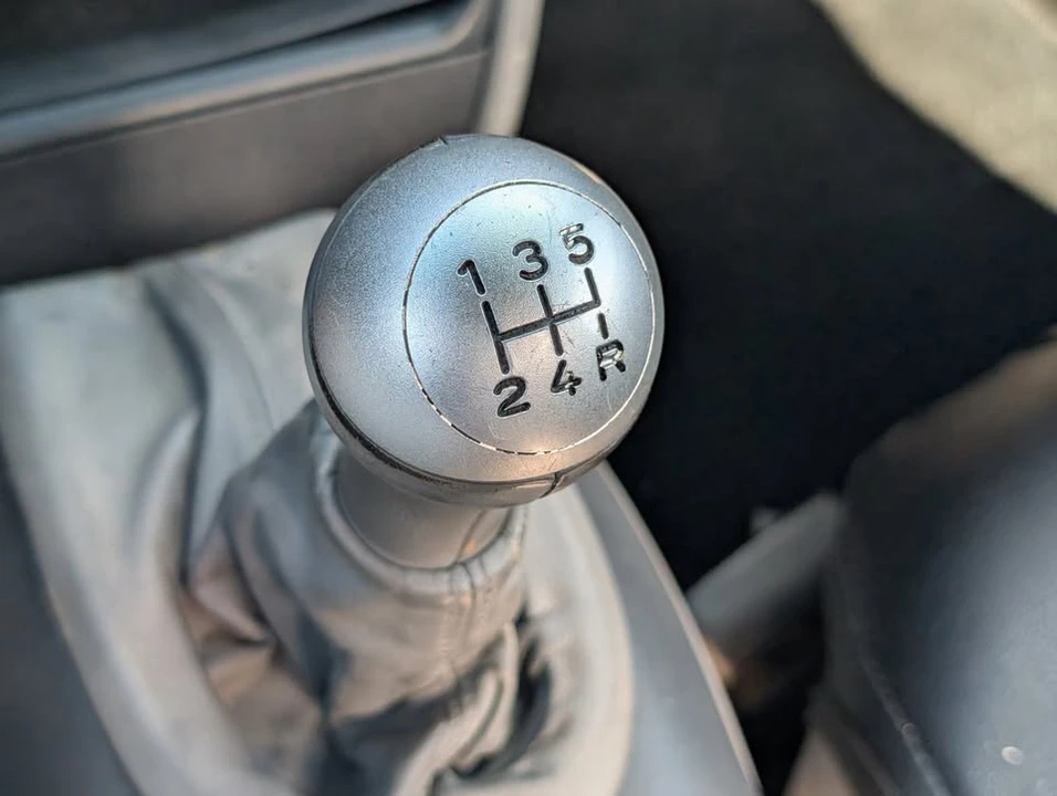 1999 Porsche 986 Boxster - Image 17 of 20