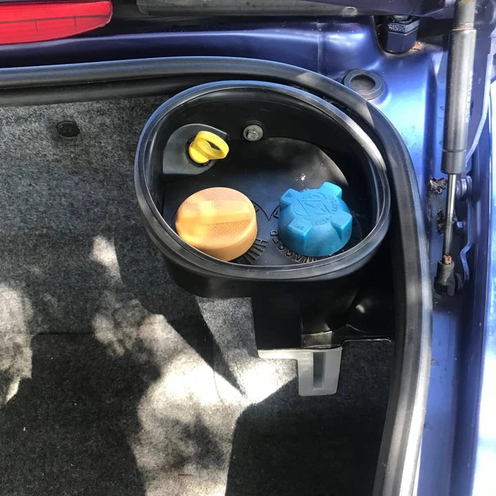 1999 Porsche 986 Boxster - Image 13 of 17