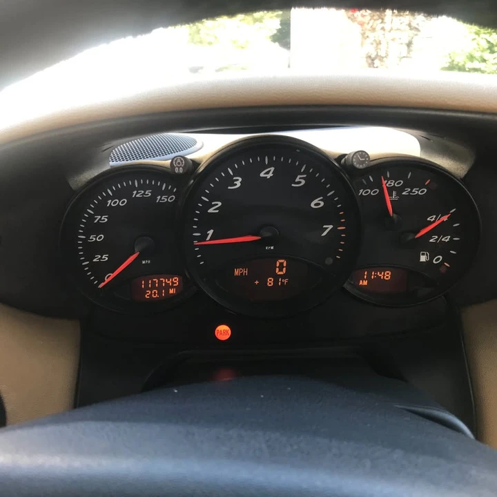 1999 Porsche 986 Boxster - Image 9 of 17