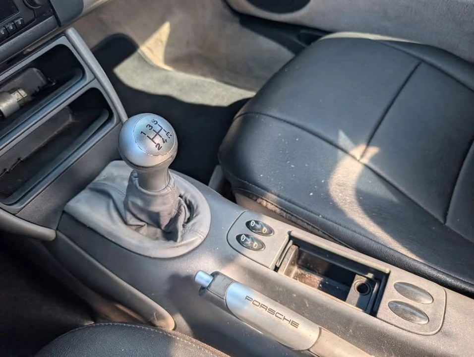 1999 Porsche 986 Boxster - Image 19 of 20