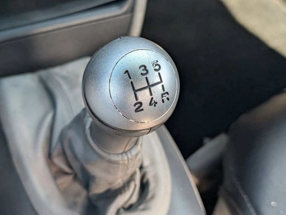 1999 Porsche 986 Boxster - Image 17 of 20