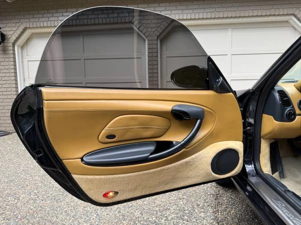 1999 Porsche 986 Boxster - Image 11 of 16