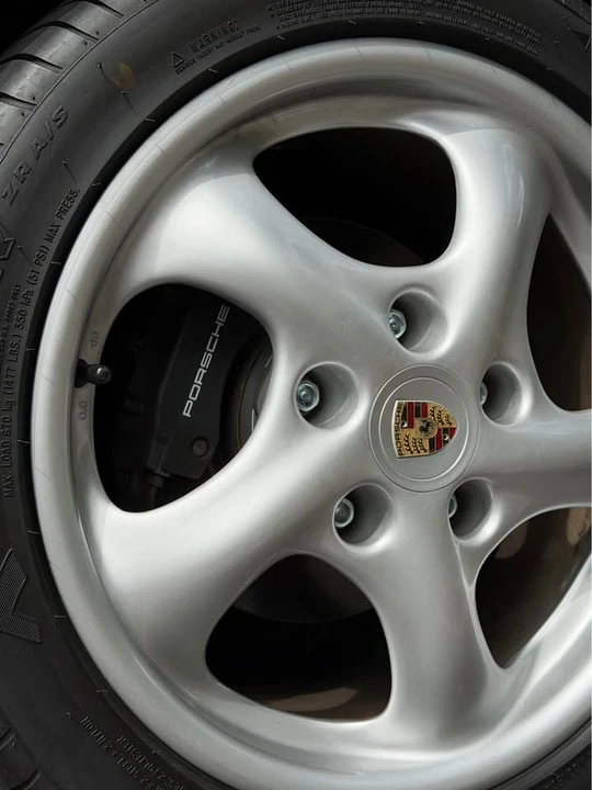 1999 Porsche 986 Boxster - Image 11 of 19