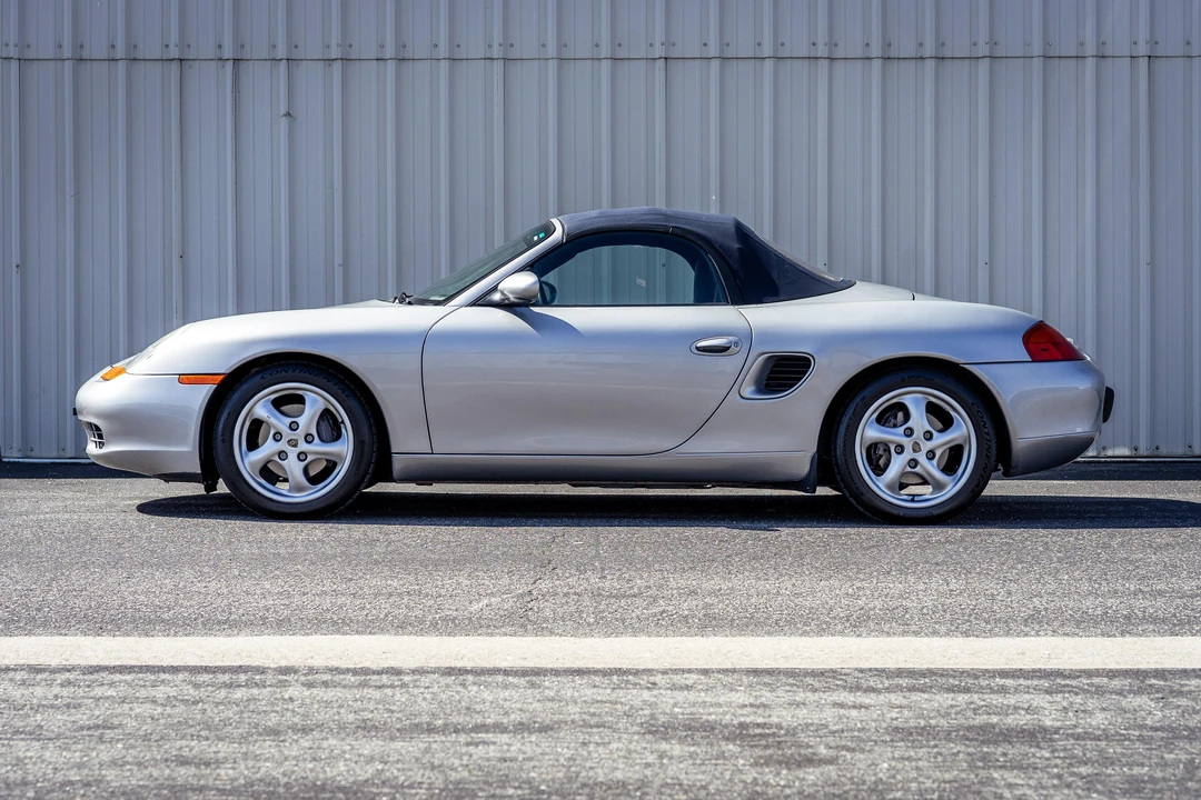 1999 Porsche 986 Boxster - Image 12 of 31