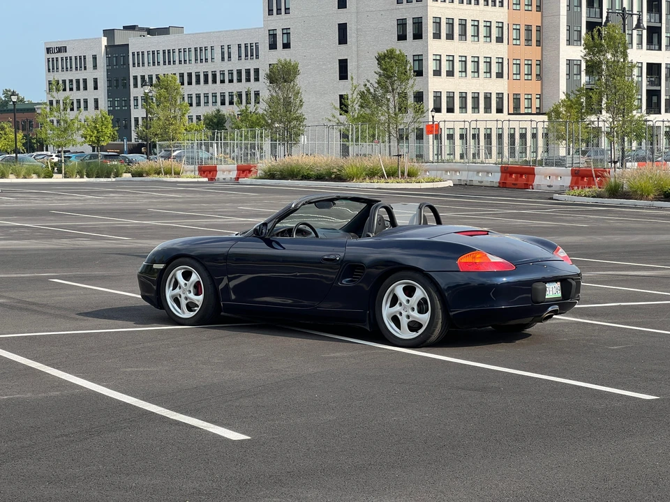1999 Porsche 986 Boxster - Image 16 of 31