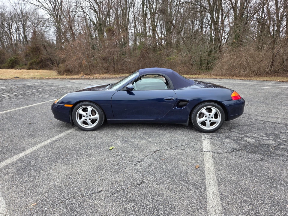 1999 Porsche 986 Boxster - Image 9 of 31
