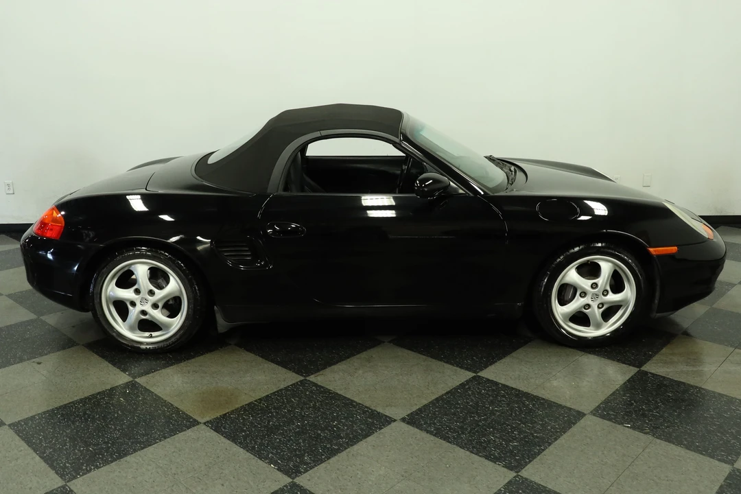 1999 Porsche 986 Boxster - Image 13 of 31