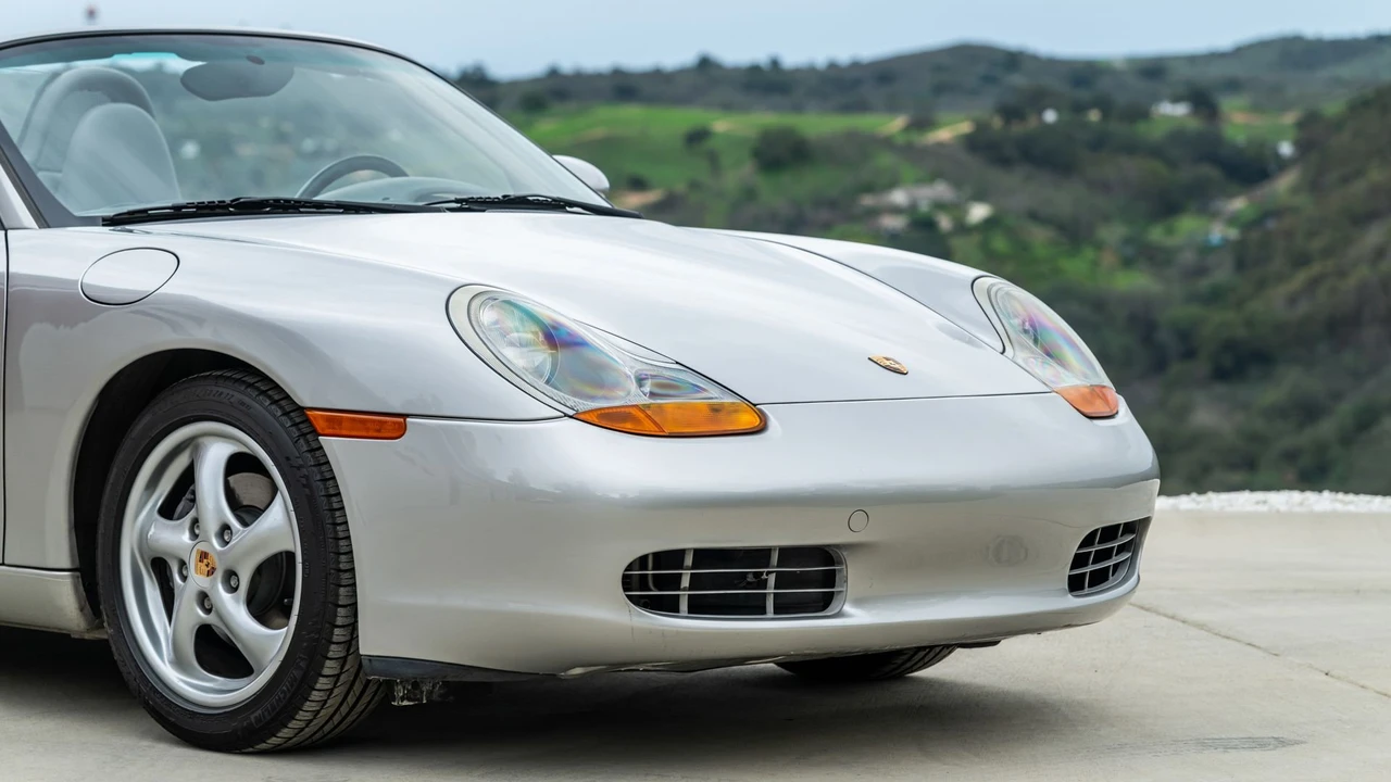 1999 Porsche 986 Boxster - Image 17 of 31