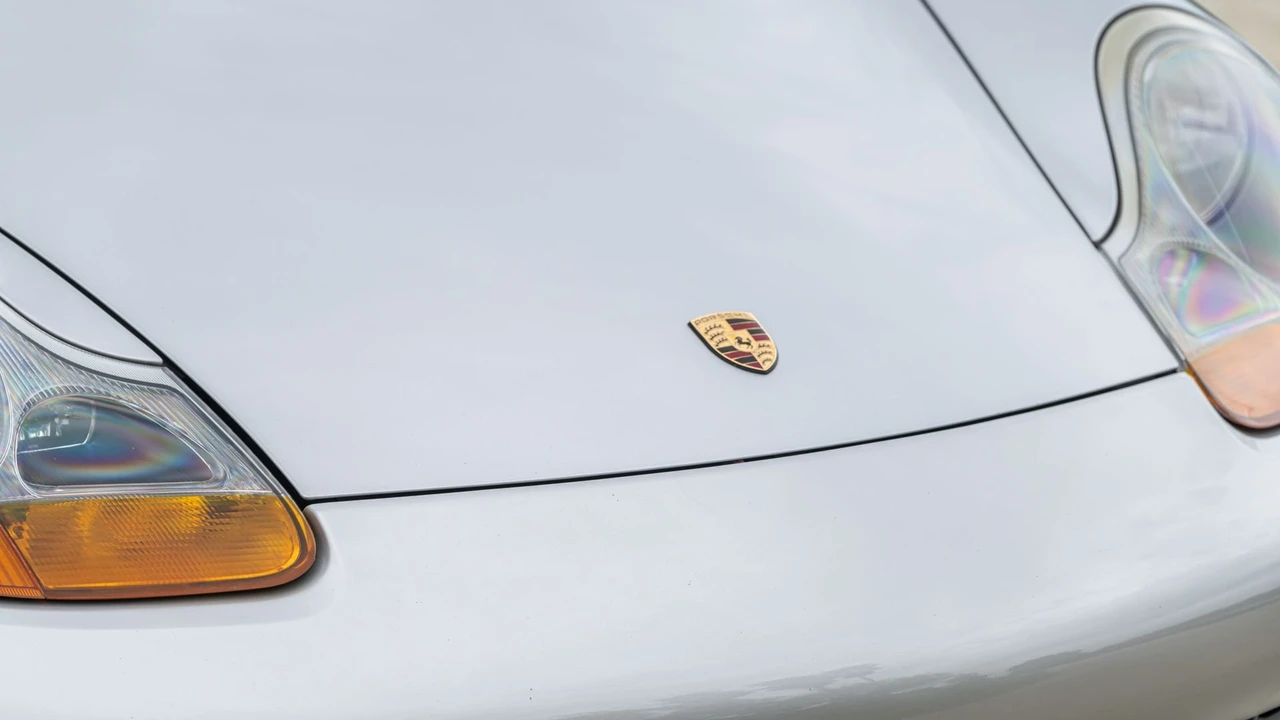 1999 Porsche 986 Boxster - Image 16 of 31