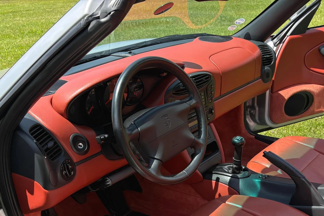 1999 Porsche 986 Boxster - Image 28 of 31