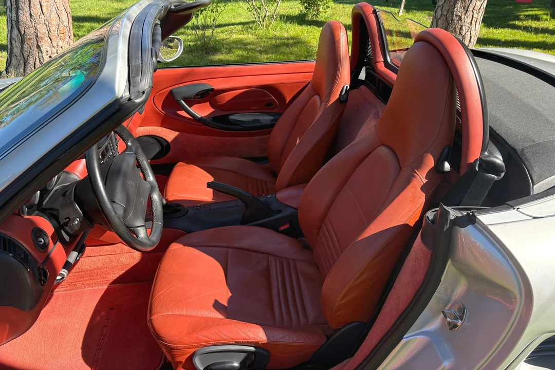 1999 Porsche 986 Boxster - Image 29 of 31