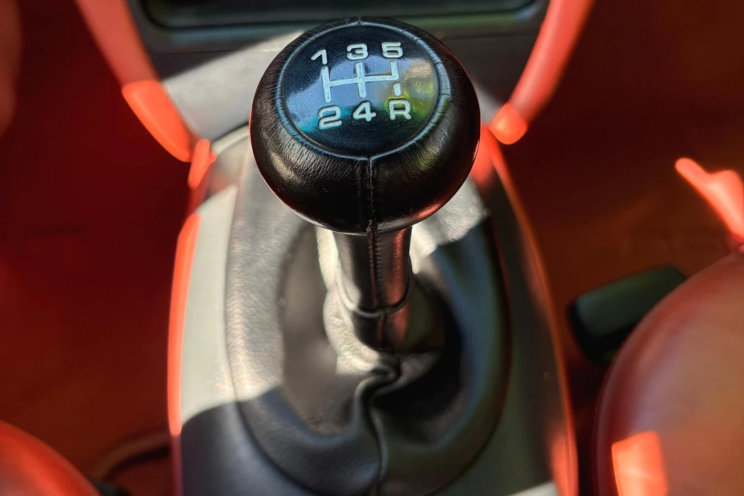 1999 Porsche 986 Boxster - Image 30 of 31