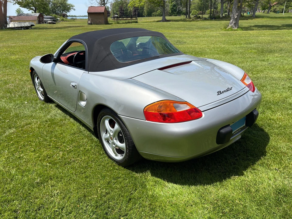 1999 Porsche 986 Boxster - Image 12 of 31