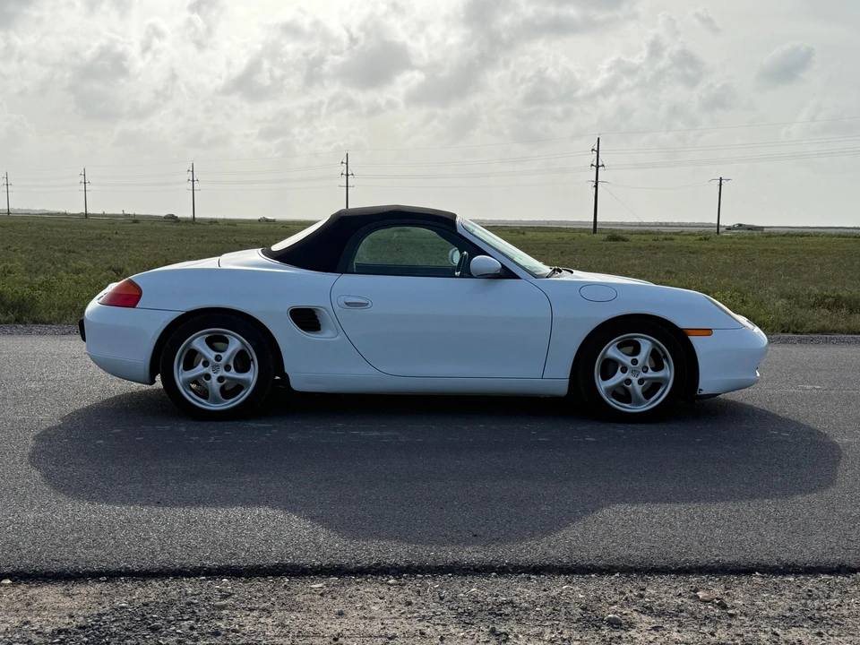 1999 Porsche 986 Boxster - Image 17 of 31