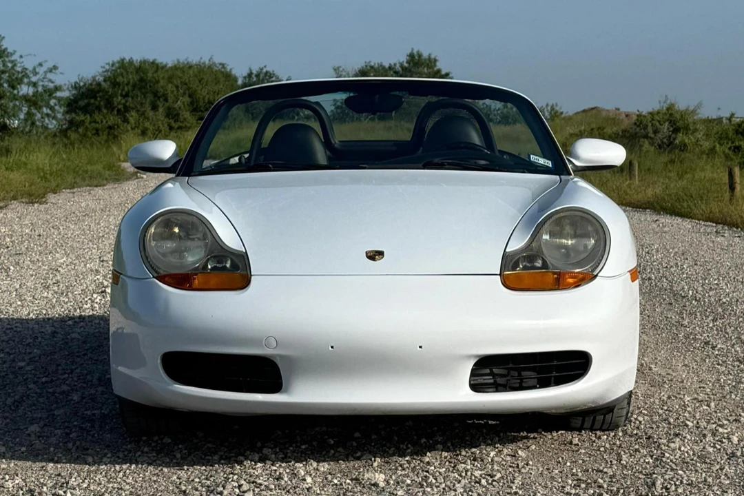 1999 Porsche 986 Boxster - Image 2 of 31
