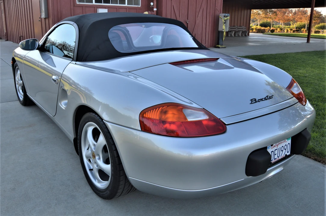 1999 Porsche 986 Boxster - Image 16 of 31