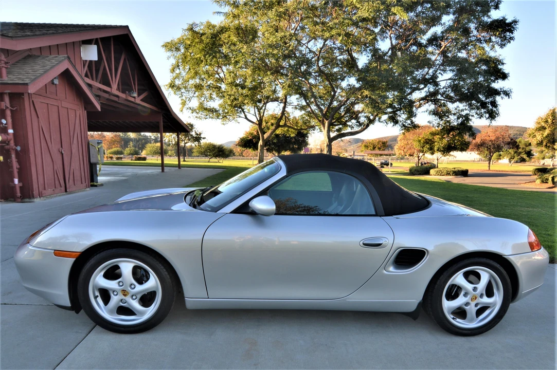 1999 Porsche 986 Boxster - Image 15 of 31